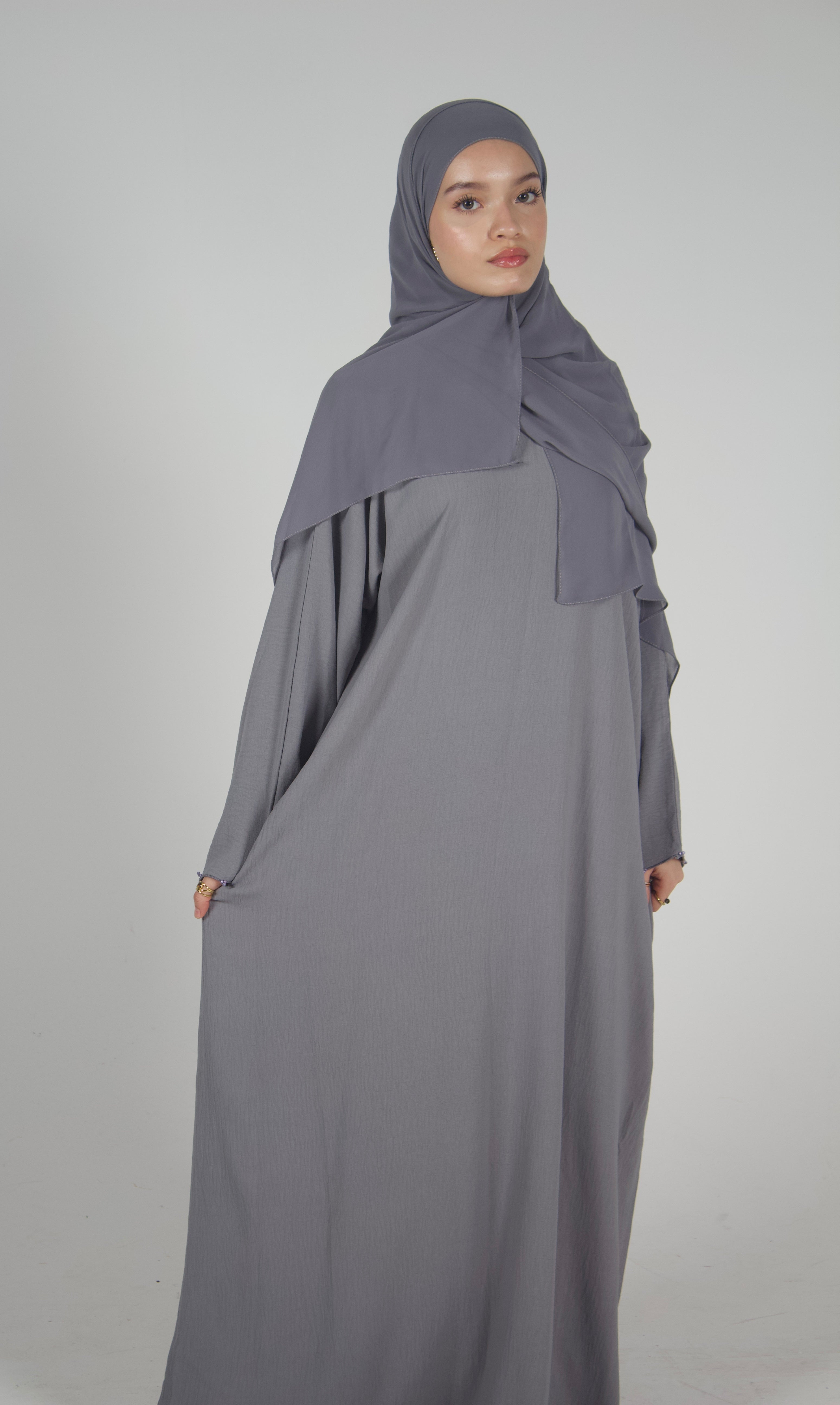 Adiyah (Grey)