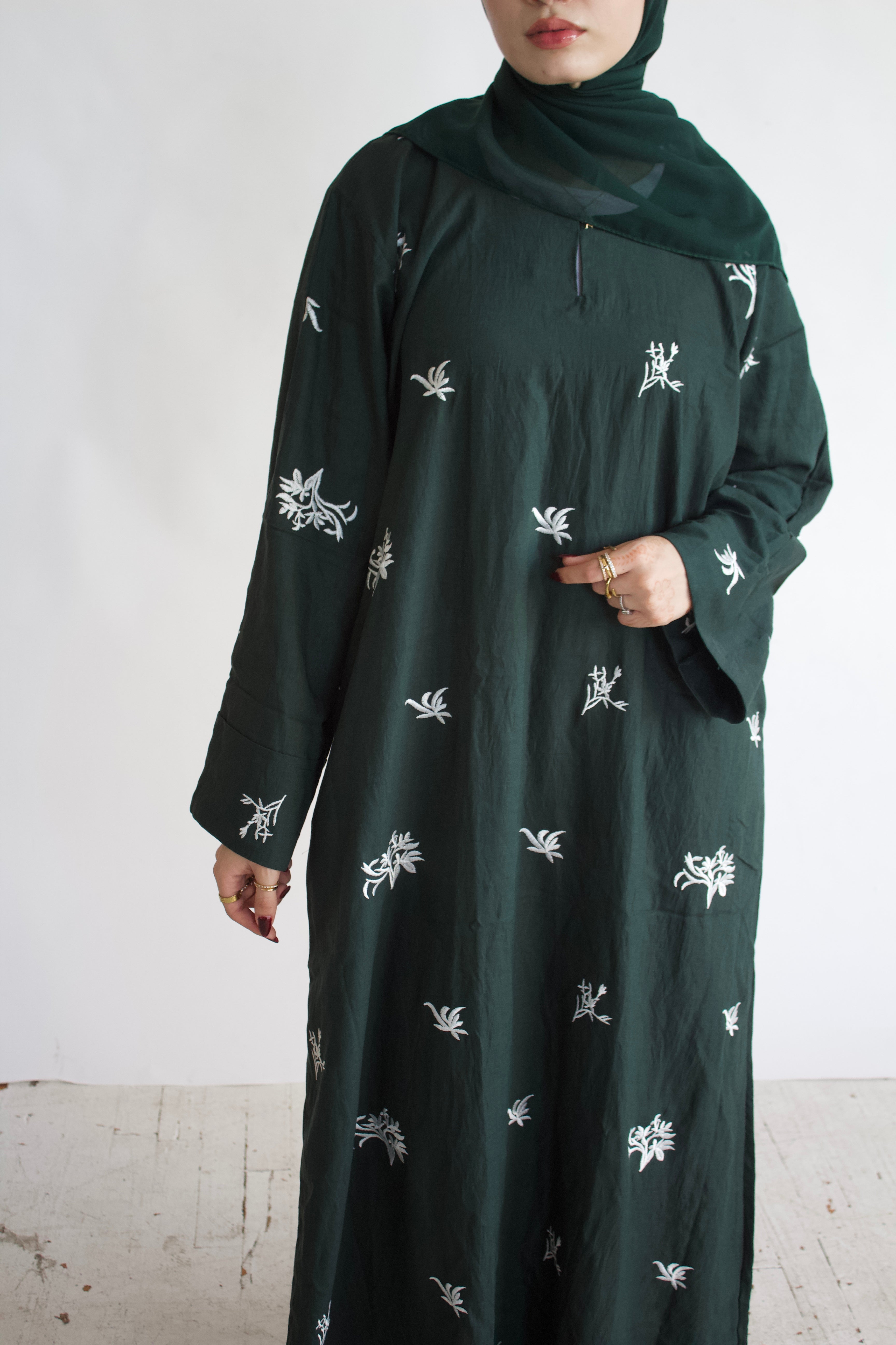 Leena (Closed Abaya)