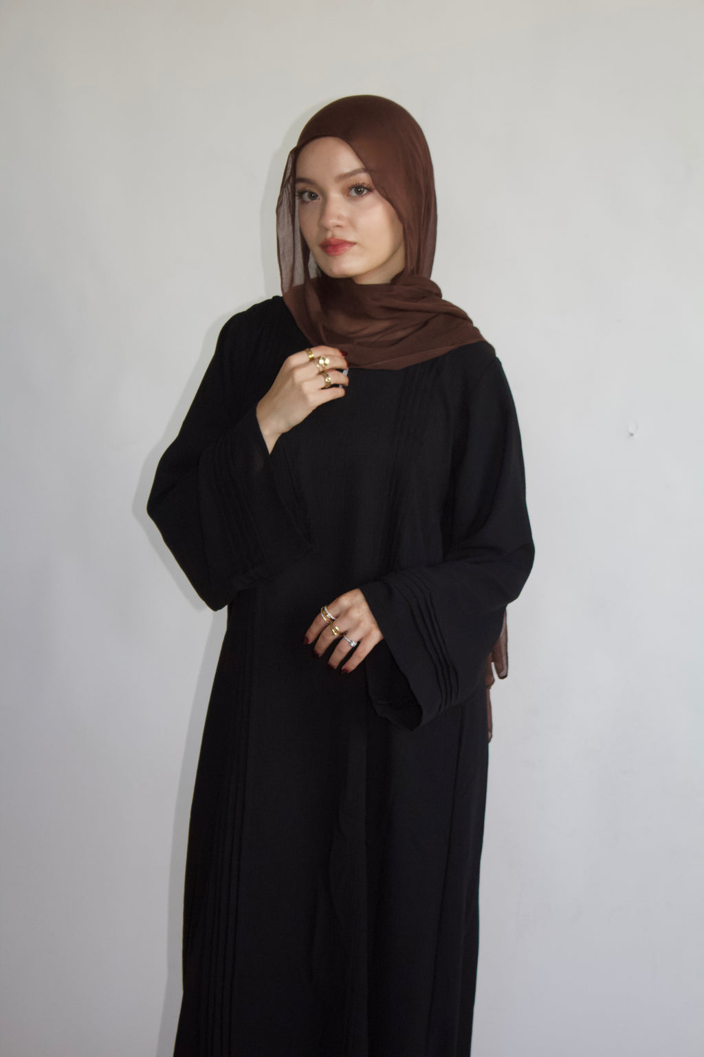 Luna (Black)