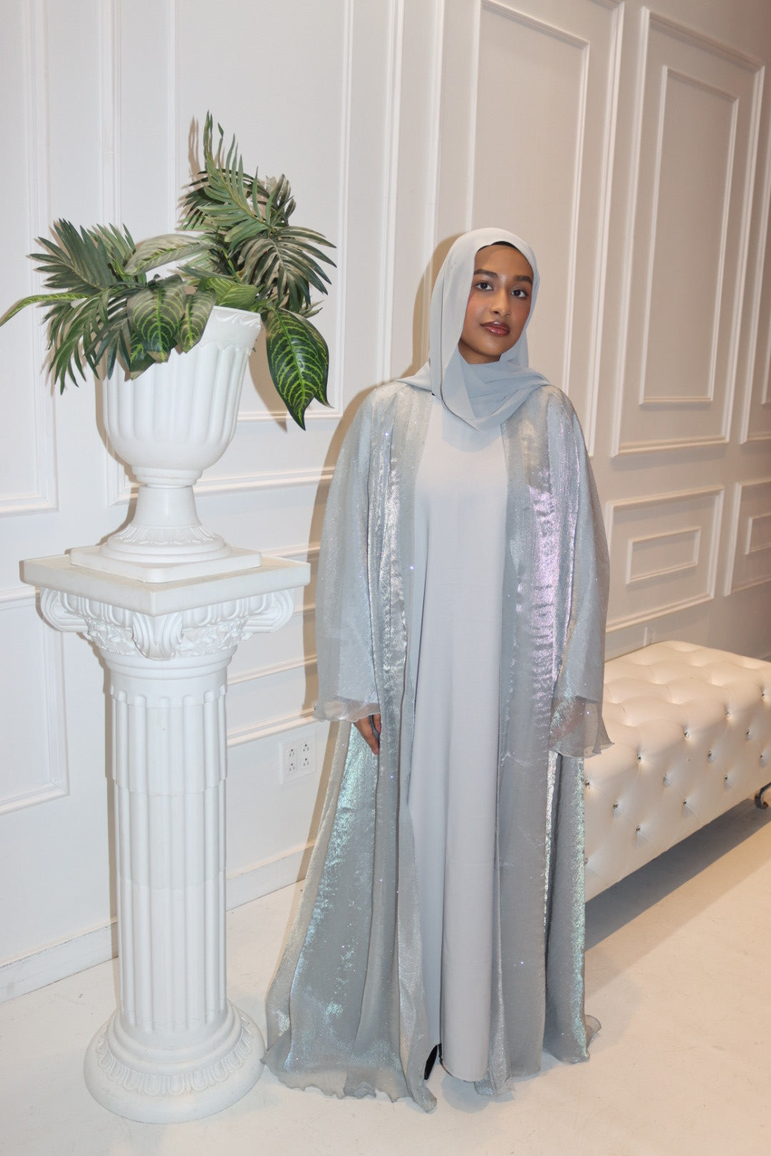 Saiyara (Light grey)