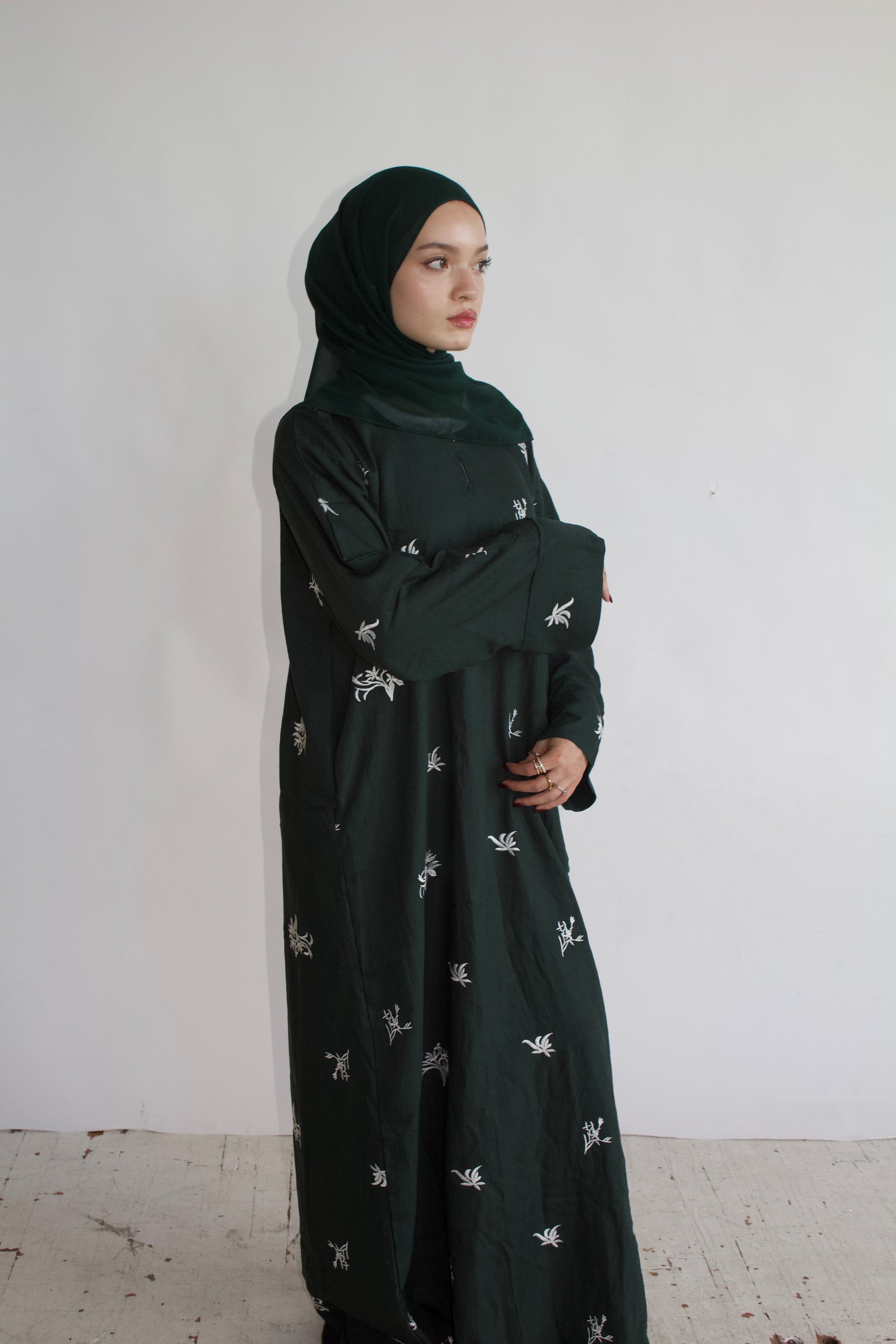 Leena (Closed Abaya)